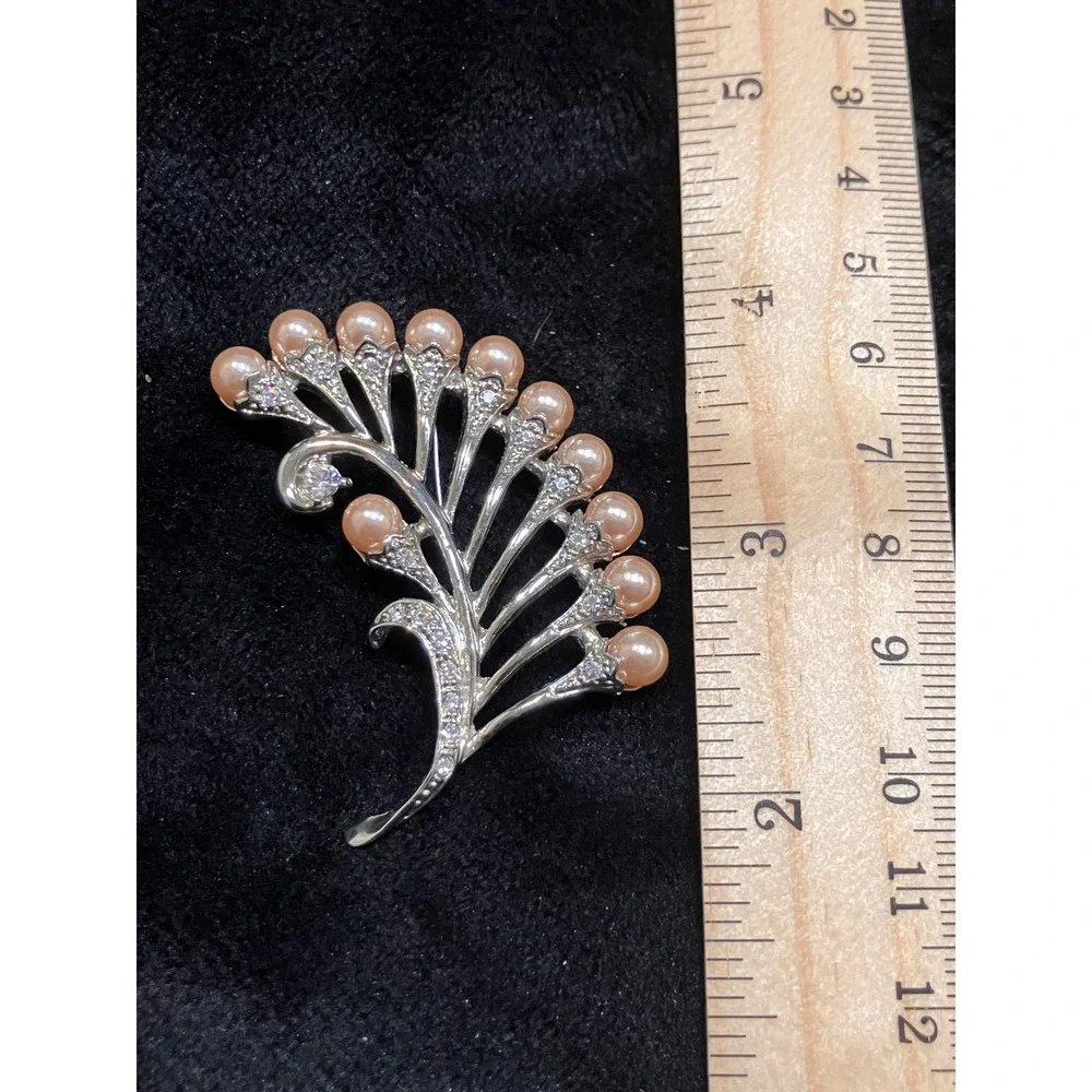 Floral Brooch Bundle Women Multicolor Rhinestone Pearl Enamel Lot of 4